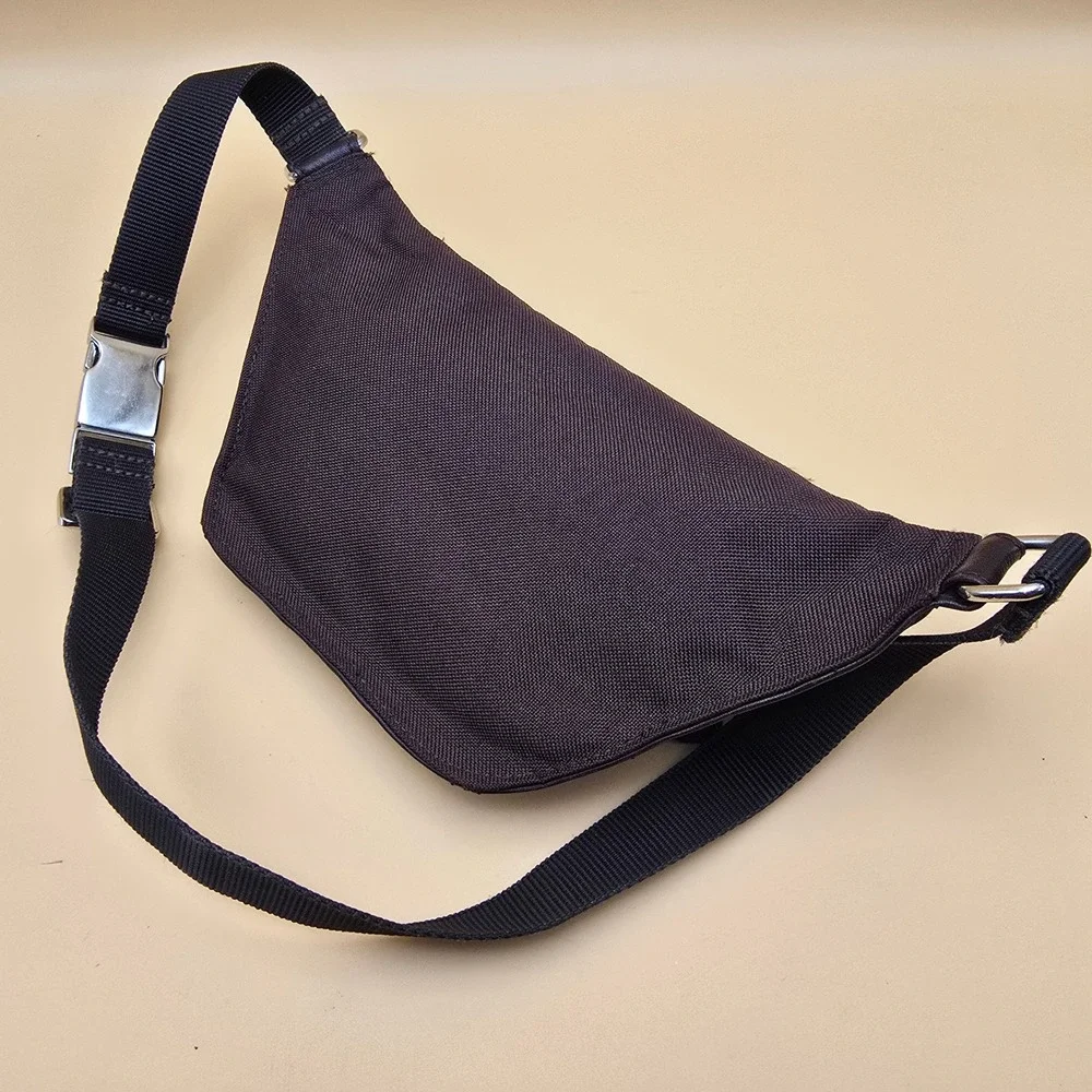 Fossil Womens Leather Belt Bag Waist Pack Dark Brown  Strap Zip Pockets